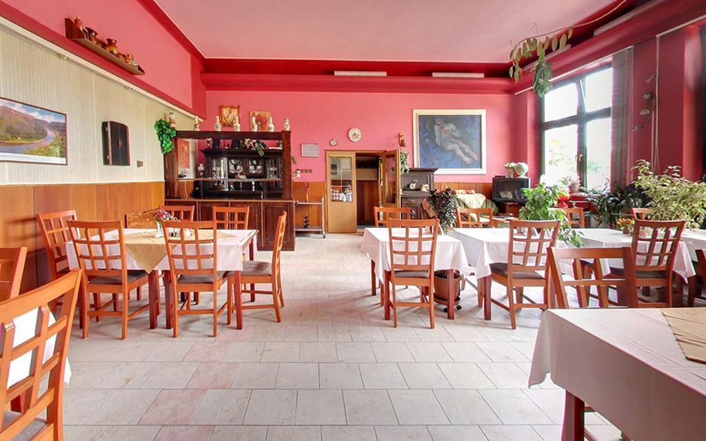 Hotel Garni Belveder Hřensko Εξωτερικό φωτογραφία