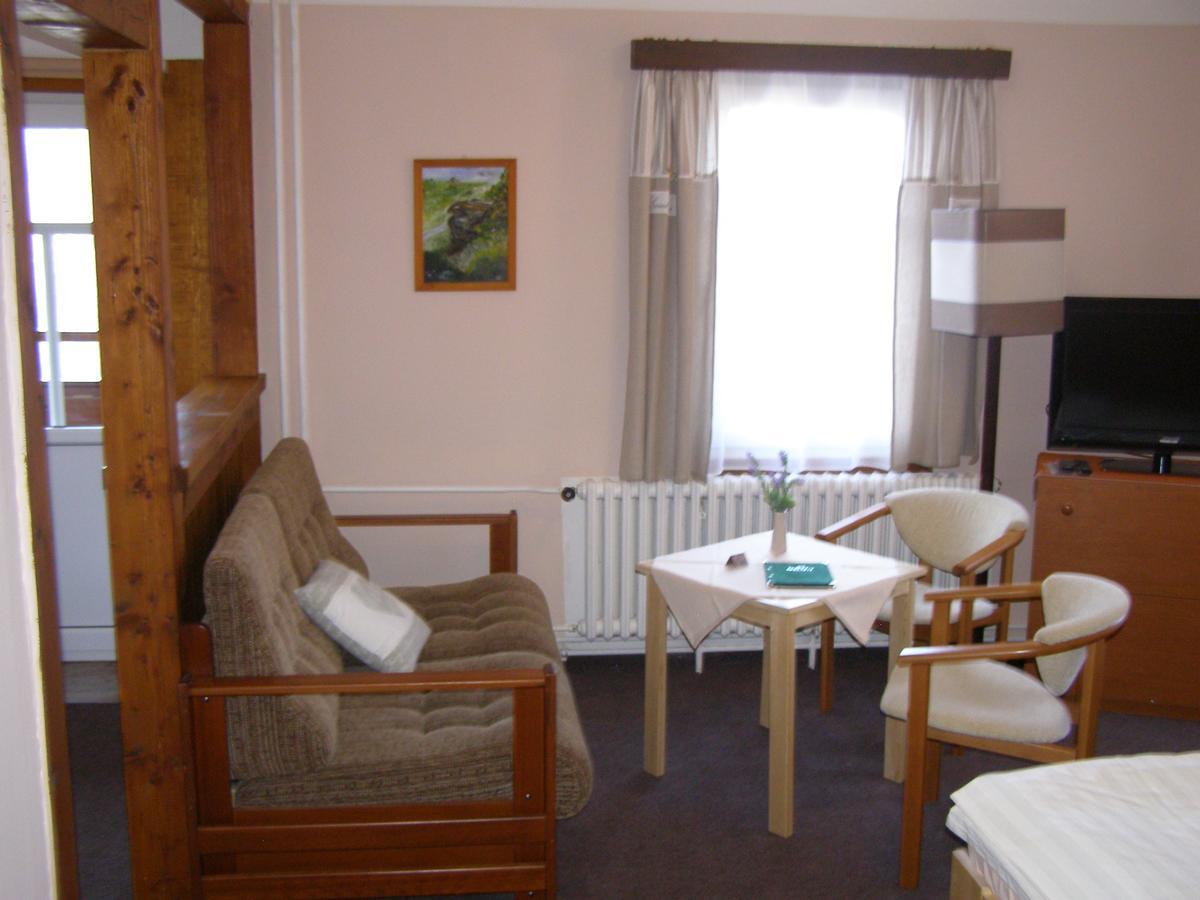 Hotel Garni Belveder Hřensko Εξωτερικό φωτογραφία